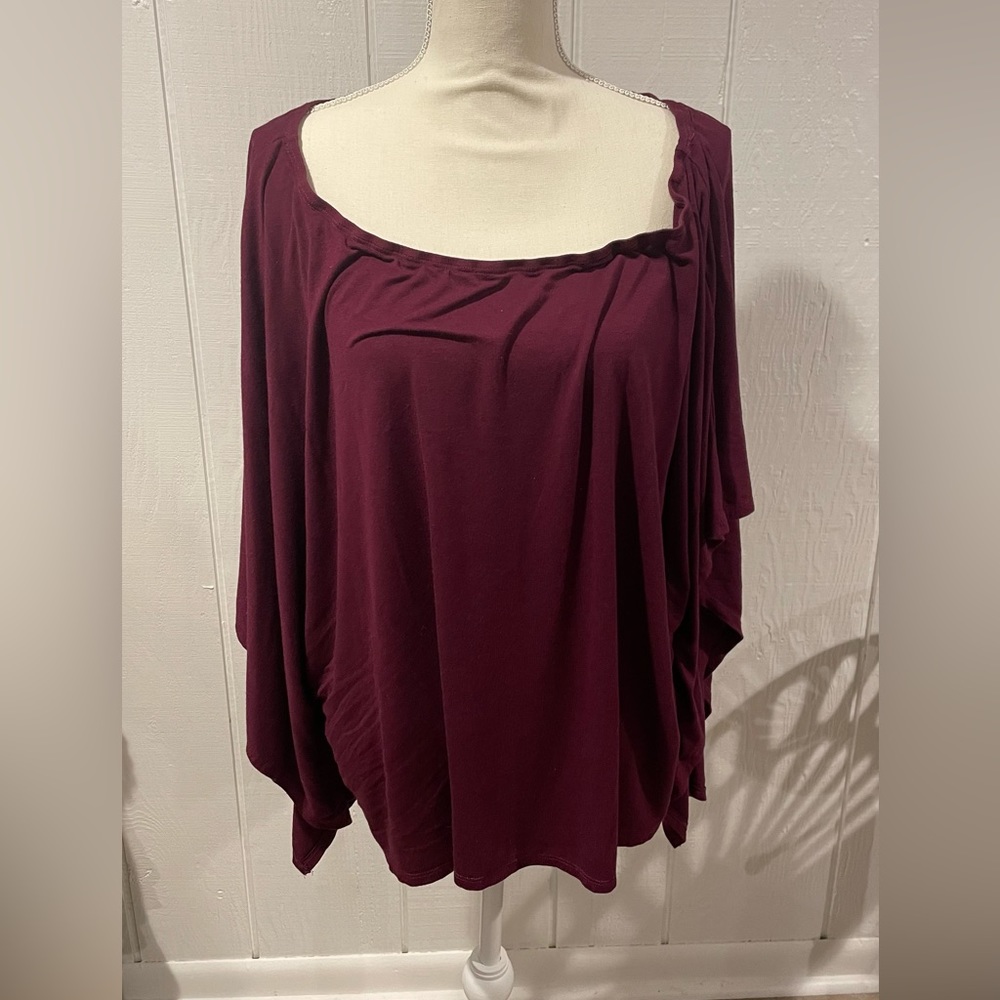 Curvy Sense 2X Off Shoulder Short Sleeve Shirt maroon